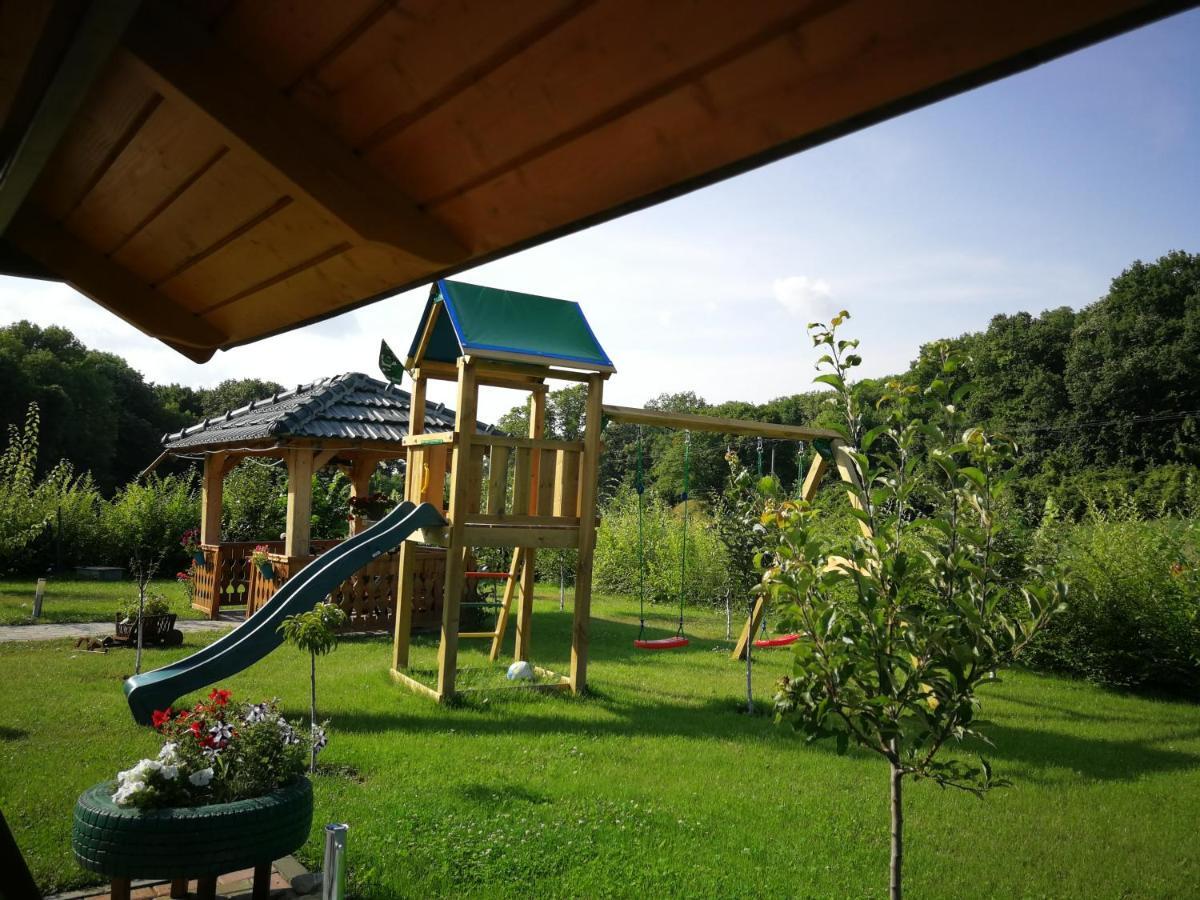 Agropensiunea Valea Fagilor Luncavita Экстерьер фото